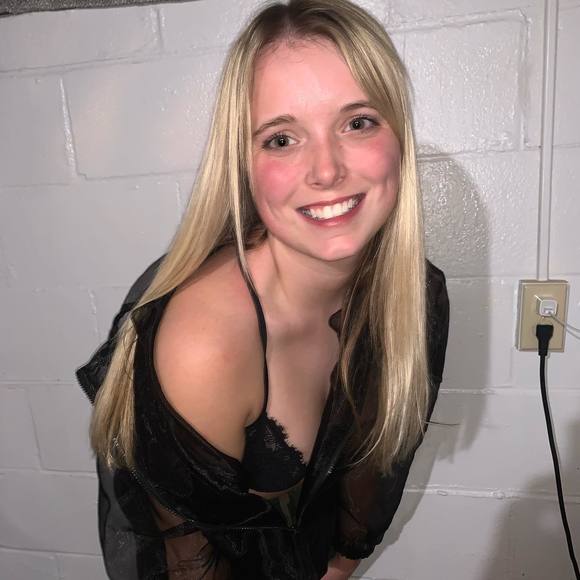 allywhite2
